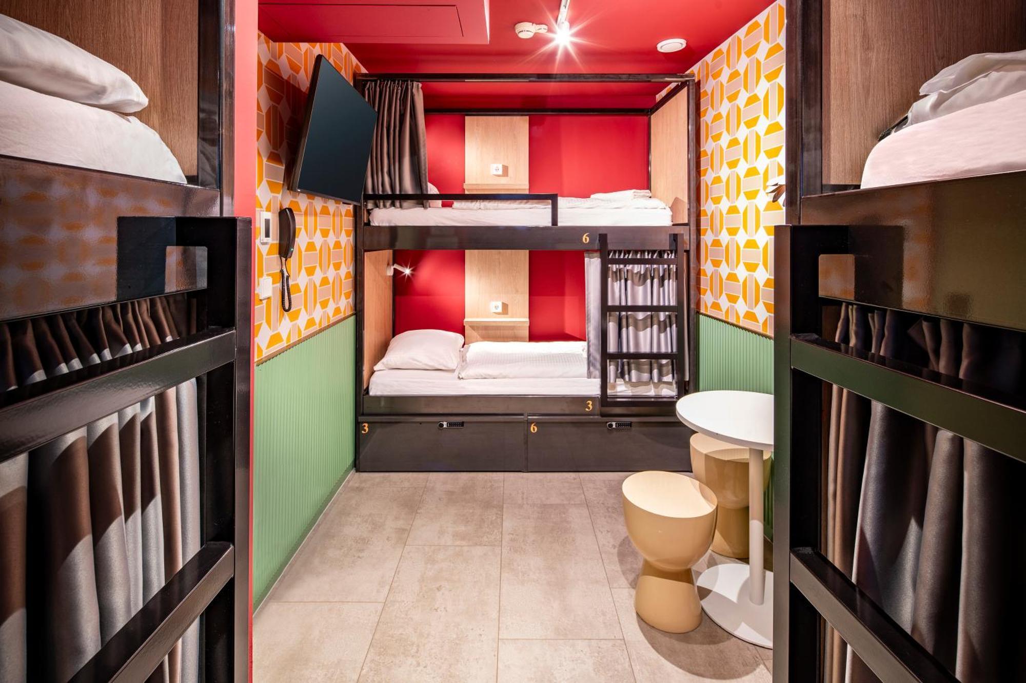 Tourist Inn Hotel Amsterdam Bagian luar foto